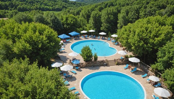 Les meilleurs campings avec piscine en France pour des vacances rafraîchissantes